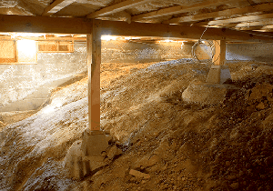 crawlspace-menu-300-x-210-compressor House crawlspace